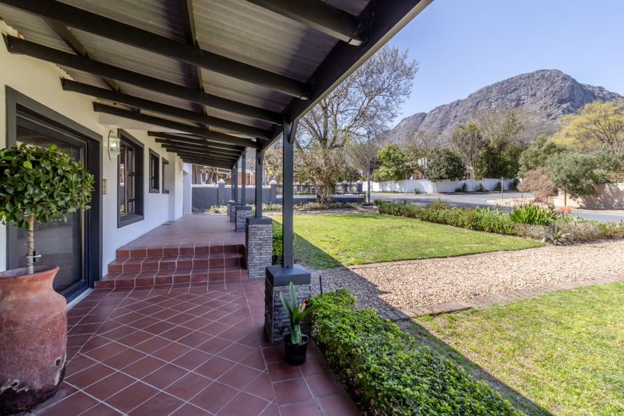 4 Bedroom Property for Sale in Franschhoek Western Cape